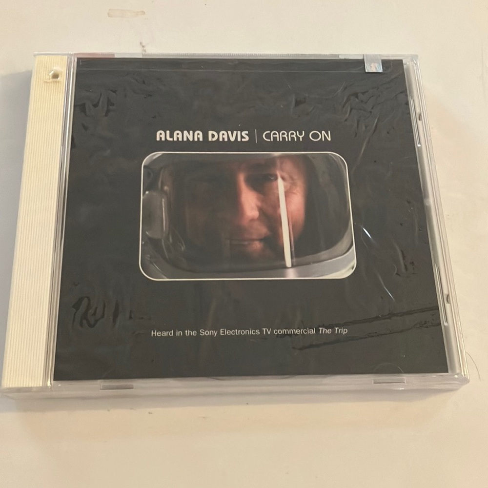 Alana Davis 'Carry On' CD brand new
